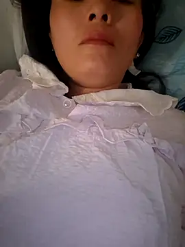 Snapshot of Baby-loveass69 chatting on February 14, 12:18 am Baby-loveass69 online show from February 14, 12:18 am