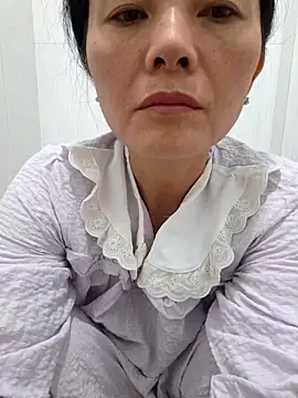 Snapshot of Baby-loveass69 chatting on February 21, 1:17 am Baby-loveass69 online show from February 21, 1:17 am