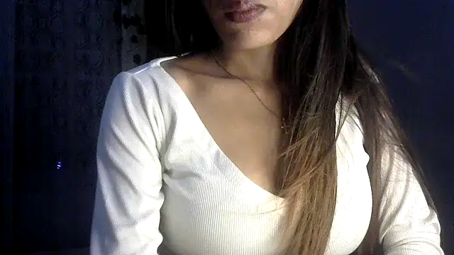 Snapshot of call_me_babyy chatting on July 10, 4:20 pm call me babyy online show from July 10, 4:20 pm