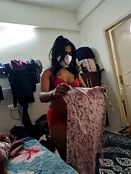 Snapshot of Curvy_Simran chatting on February 2, 9:19 am Curvy Simran online show from February 2, 9:19 am