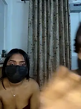 Snapshot of Curvy_Simran chatting on February 12, 7:09 pm Curvy Simran online show from February 12, 7:09 pm