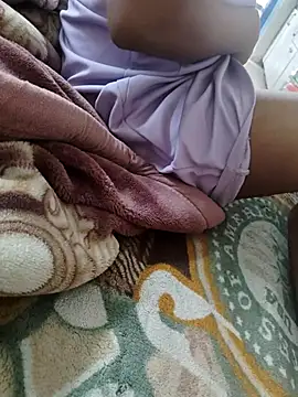 Snapshot of Curvy_Simran chatting on March 3, 10:54 am Curvy Simran online show from March 3, 10:54 am