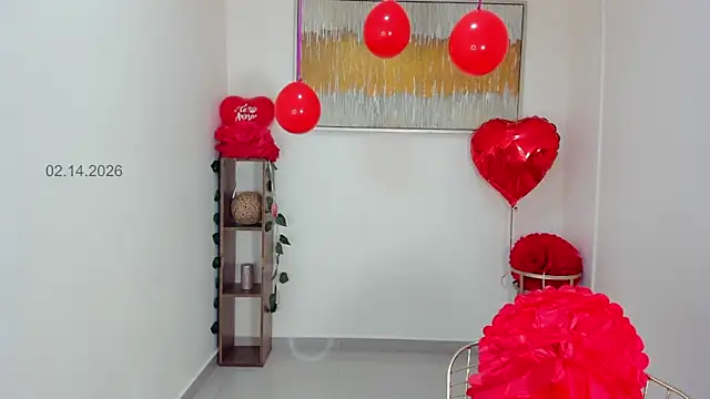 Snapshot of Emilia_harpper chatting on February 14, 12:35 pm Emilia harpper online show from February 14, 12:35 pm