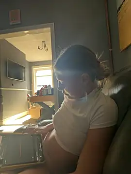 Snapshot of Paige_love chatting on July 13, 4:21 pm Paige love online show from July 13, 4:21 pm