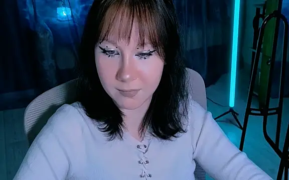 Snapshot of marty_bree chatting on June 3, 5:18 pm marty bree online show from June 3, 5:18 pm