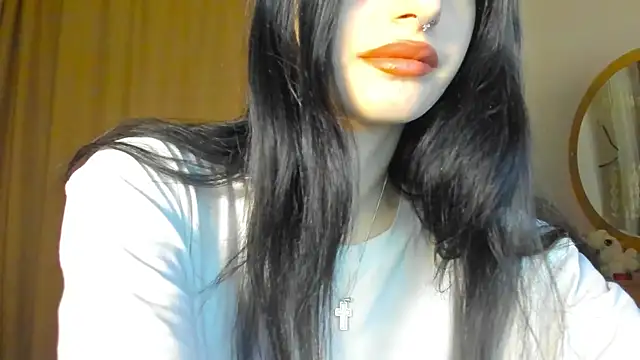 Snapshot of Lesyalisss chatting on July 7, 10:58 pm Lesyalisss online show from July 7, 10:58 pm