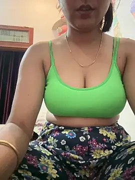 Snapshot of kavyababy00 chatting on March 22, 4:43 pm kavyababy00 online show from March 22, 4:43 pm