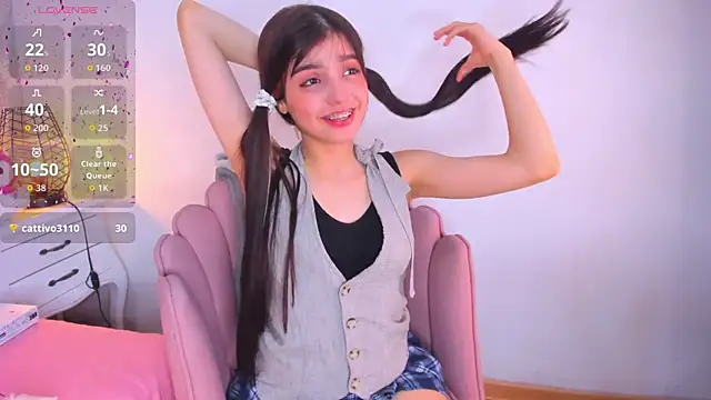 Snapshot of dolly_kitter chatting on July 22, 11:57 am dolly kitter online show from July 22, 11:57 am