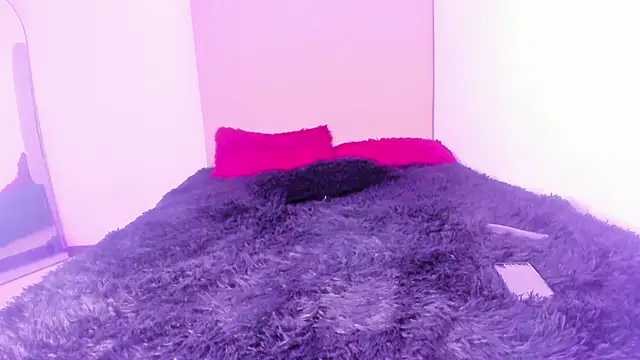 Snapshot of im_tiffany_ chatting on February 20, 4:20 am im tiffany online show from February 20, 4:20 am