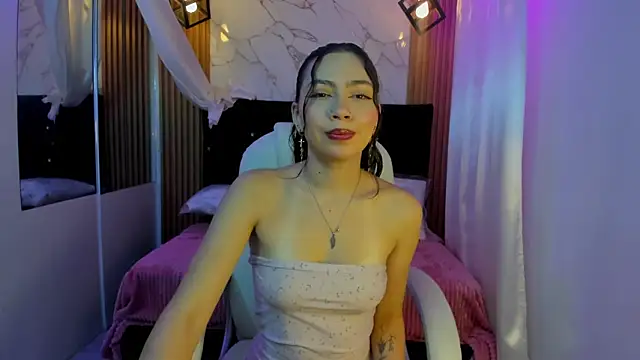 Snapshot of MOLY_KILLER chatting on May 9, 5:40 pm MOLY KILLER online show from May 9, 5:40 pm