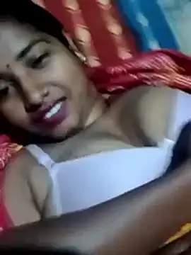 Snapshot of Your_deshibhabi25years chatting on March 2, 3:41 pm Your deshibhabi25years online show from March 2, 3:41 pm