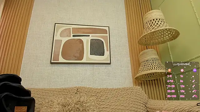 Kitty Wild 19 online show from February 26, 7:35 pm