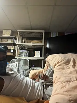 Snapshot of ProveYourLoyalty2 chatting on February 20, 10:16 am ProveYourLoyalty2 online show from February 20, 10:16 am