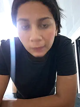 Cris18sexy online show from February 25, 1:04 am