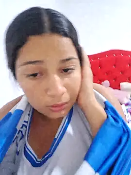 Cris18sexy online show from April 6, 1:36 am