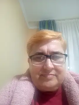 Snapshot of SusanStar874 chatting on February 25, 5:33 pm SusanStar874 online show from February 25, 5:33 pm