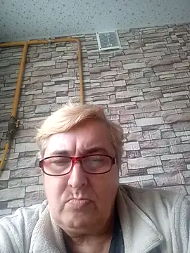 Snapshot of SusanStar874 chatting on May 9, 1:16 pm SusanStar874 online show from May 9, 1:16 pm