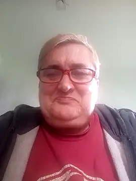 Snapshot of SusanStar874 chatting on June 11, 2:15 pm SusanStar874 online show from June 11, 2:15 pm