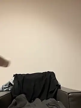 BigCatXLOfficial online show from February 20, 9:37 pm