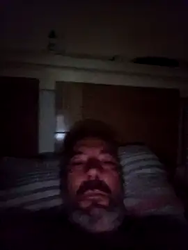 Snapshot of Pausurosempre chatting on March 2, 11:11 pm Pausurosempre online show from March 2, 11:11 pm