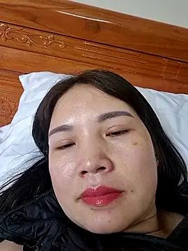 Snapshot of Coies_bidae chatting on February 8, 2:37 am Coies bidae online show from February 8, 2:37 am