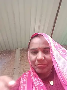 Snapshot of Muskan44s chatting on July 17, 1:12 am Muskan44s online show from July 17, 1:12 am