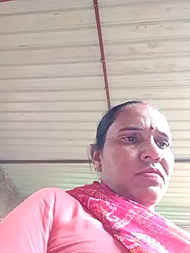 Snapshot of Muskan44s chatting on July 21, 11:01 am Muskan44s online show from July 21, 11:01 am