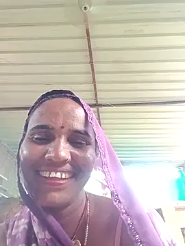Snapshot of Muskan44s chatting on July 28, 11:17 am Muskan44s online show from July 28, 11:17 am