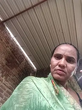 Snapshot of Muskan44s chatting on August 5, 11:13 am Muskan44s online show from August 5, 11:13 am