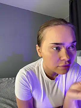 MonicaWestt online show from February 19, 6:42 am