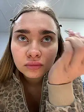 MonicaWestt online show from March 5, 6:31 am