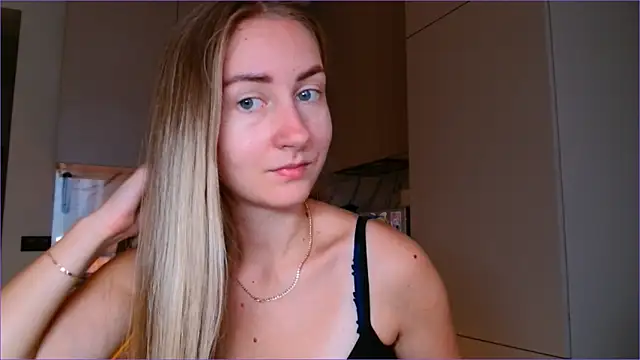 BluueSilk online show from October 30, 7:32 am