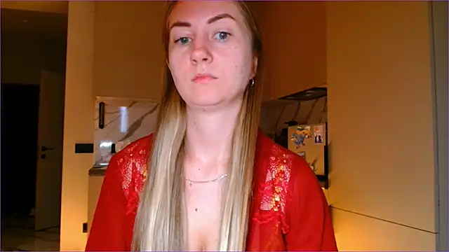 BluueSilk online show from November 20, 7:41 am