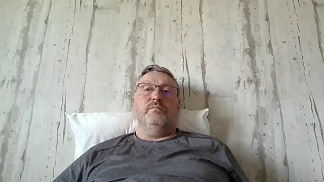 doudou310 online show from April 4, 3:53 pm