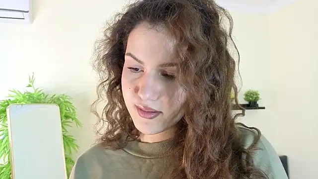 Lili Torin online show from February 13, 1:29 pm