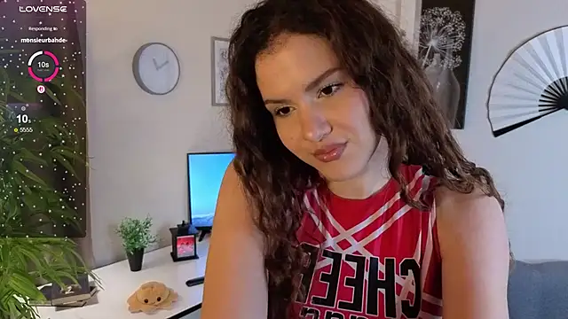 Lili Torin online show from February 22, 9:19 am