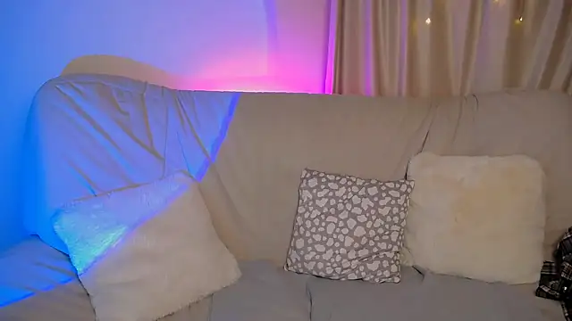 Snapshot of AliceChanel chatting on May 31, 4:09 am AliceChanel online show from May 31, 4:09 am