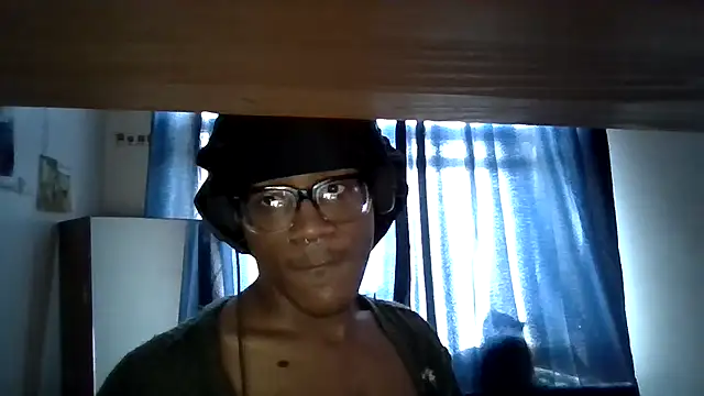 Snapshot of vexahleah chatting on July 19, 3:16 pm vexahleah online show from July 19, 3:16 pm