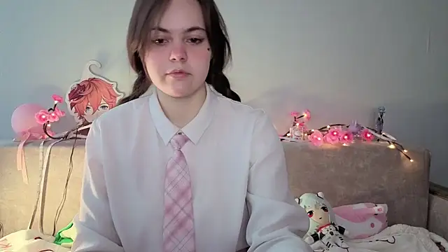 Snapshot of _momomochi_ chatting on February 23, 3:37 am momomochi online show from February 23, 3:37 am