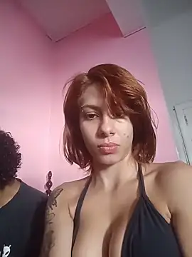 casal atrevido online show from March 18, 12:30 pm