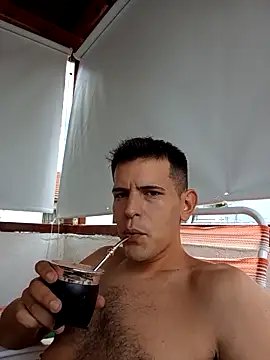 AmorSobra online show from February 16, 9:22 pm