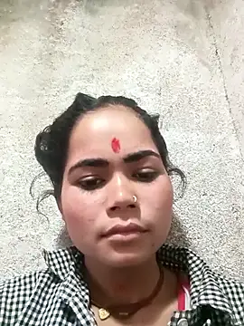Snapshot of Sunali_Bendre chatting on April 19, 3:06 am Sunali Bendre online show from April 19, 3:06 am