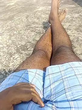 janu 9900 online show from February 7, 5:44 am