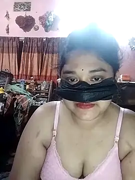 Snapshot of x_-hot chatting on February 4, 5:02 am x -hot online show from February 4, 5:02 am