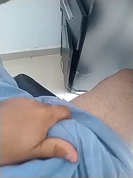 homem-amador online show from March 23, 4:00 pm