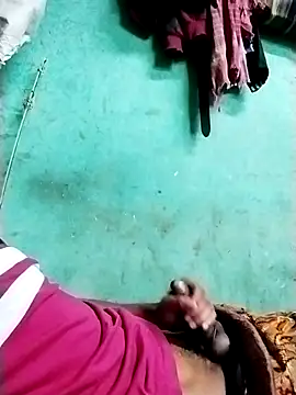 Snapshot of sudip999999 chatting on February 13, 11:12 pm sudip999999 online show from February 13, 11:12 pm