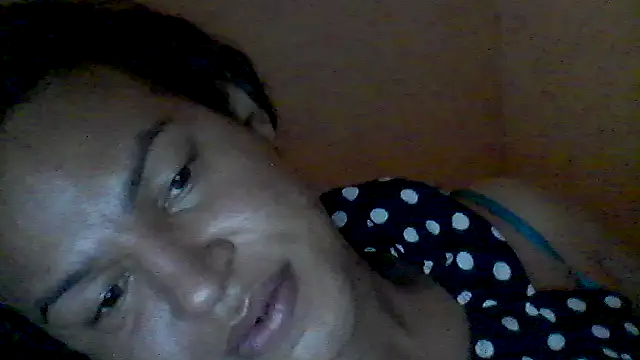 Snapshot of lorraine2036 chatting on February 24, 12:58 pm lorraine2036 online show from February 24, 12:58 pm