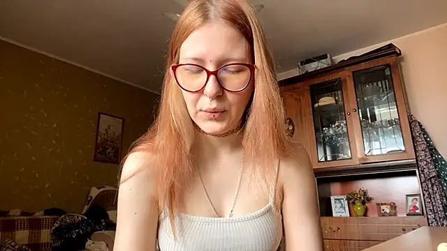 LaureenVielma online show from March 7, 7:16 am