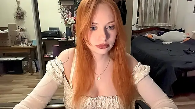 Snapshot of HeilyJeily chatting on February 20, 5:35 pm HeilyJeily online show from February 20, 5:35 pm