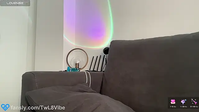 twl8vibe online show from July 4, 12:22 pm